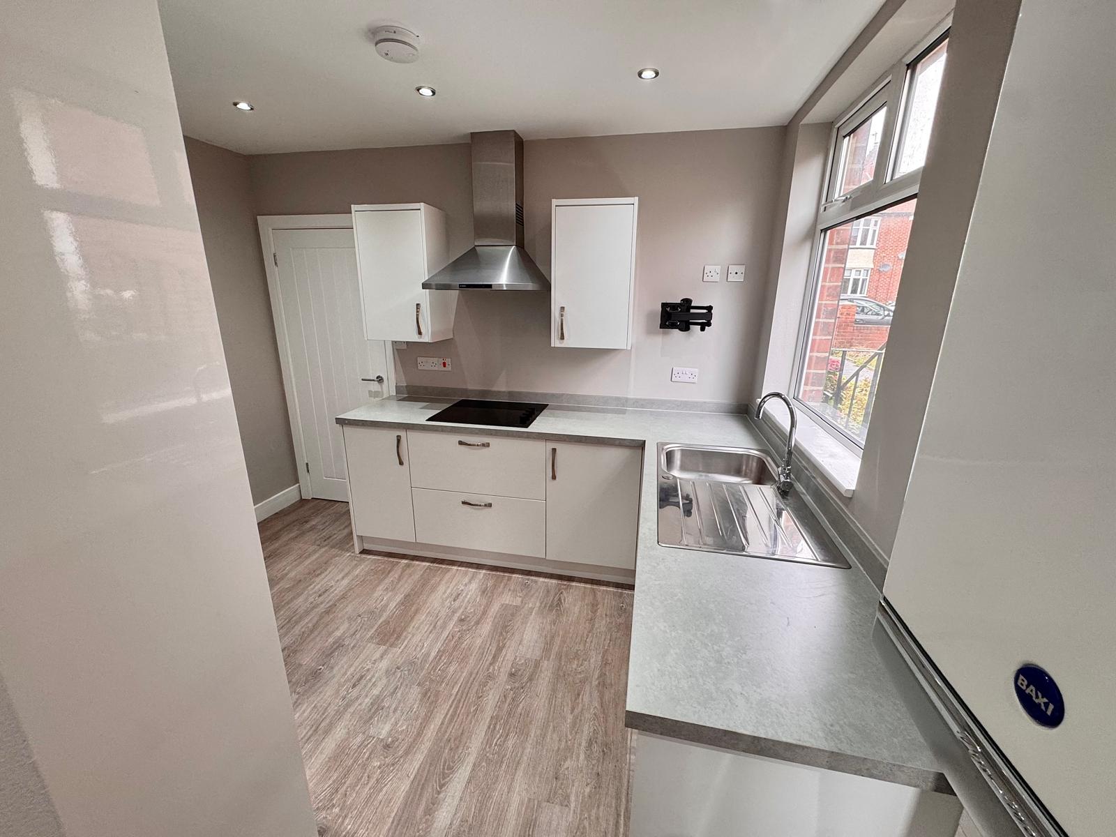 Flat Birchwood Avenue in Newcastle upon Tyne