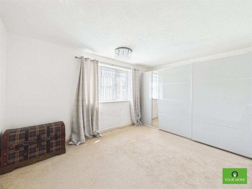 Flat Bancroft Chase in London