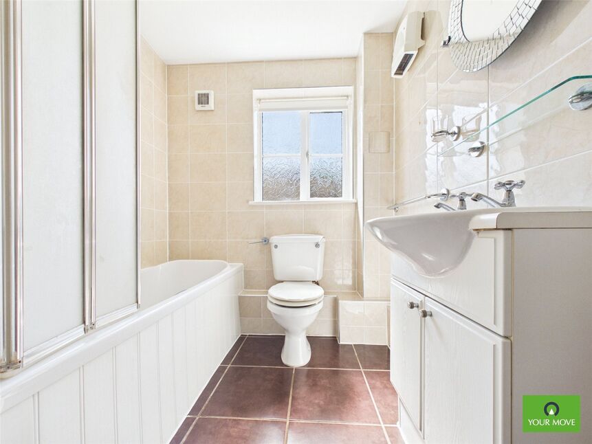 Flat Bancroft Chase in London