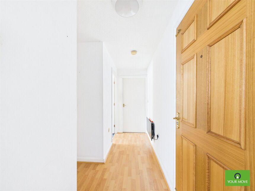 Flat Bancroft Chase in London