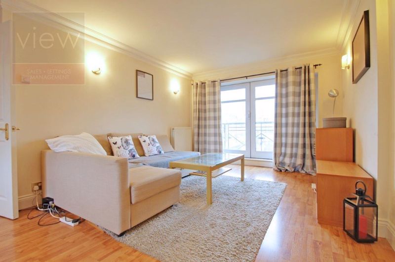 Flat Avon Place in Greater London