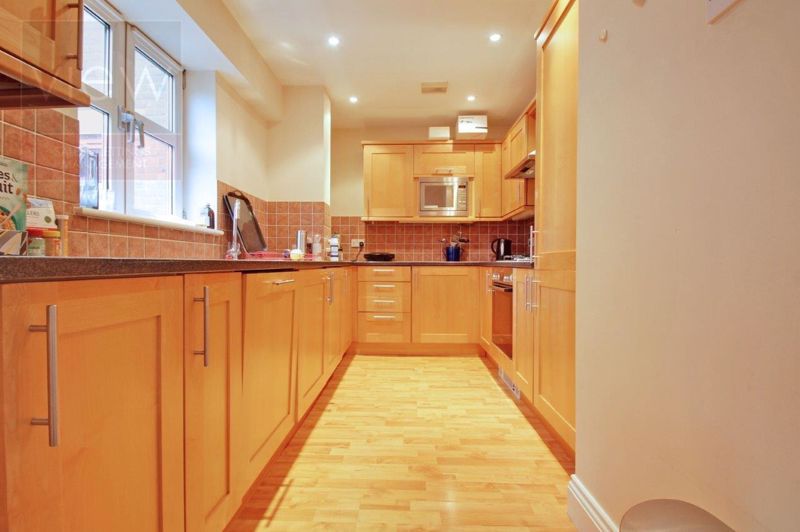 Flat Avon Place in Greater London