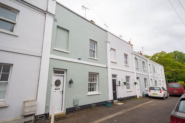 House Little Bayshill Terrace in Cheltenham