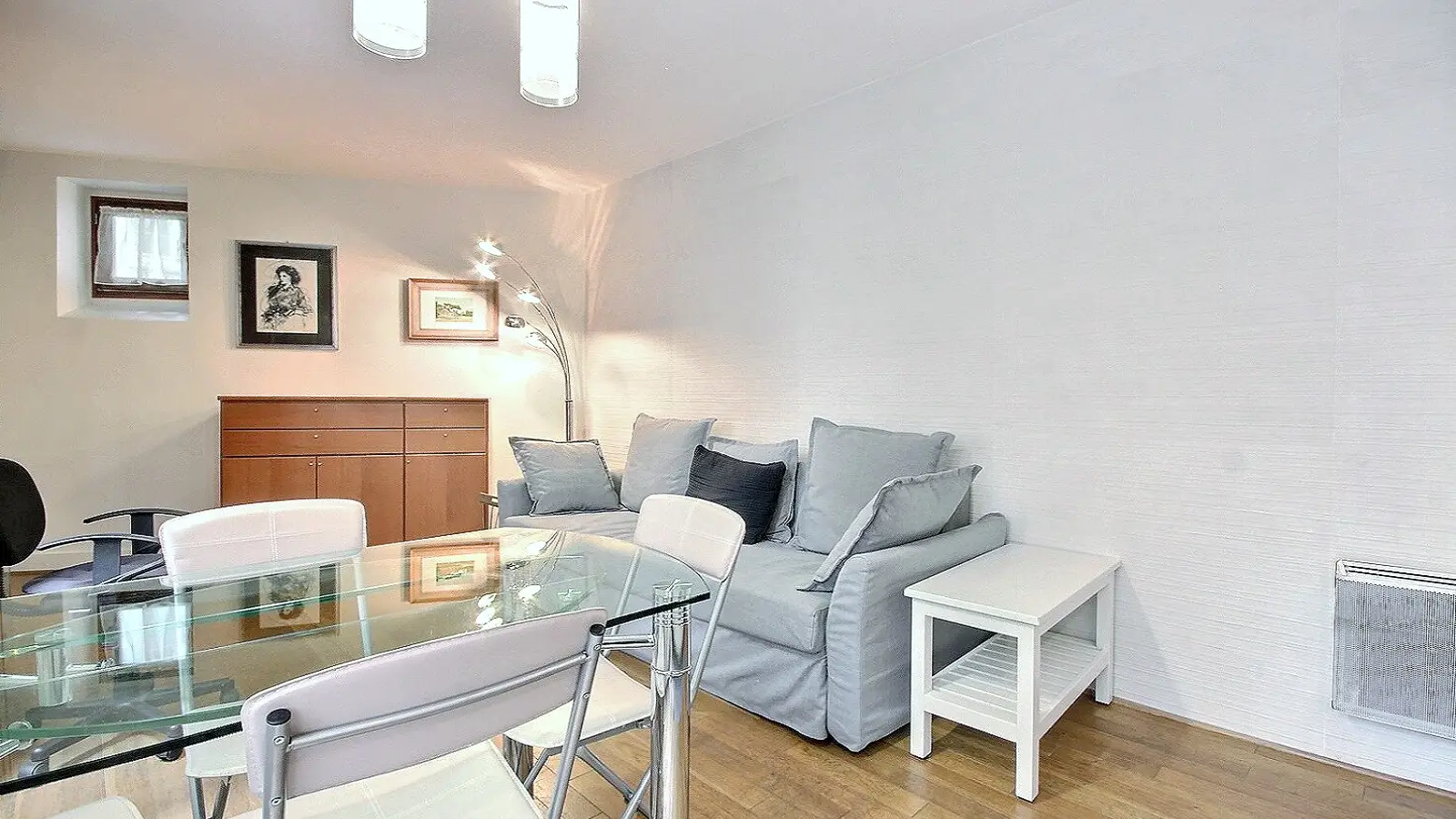 Appartement Rue de Poissy à Paris