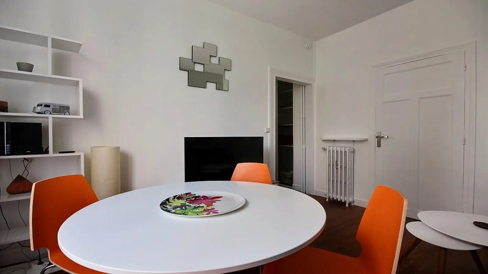 Flat Rue des Renaudes in Paris
