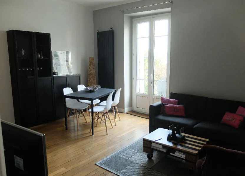 Flat Rue Anne Amieux in Sèvres