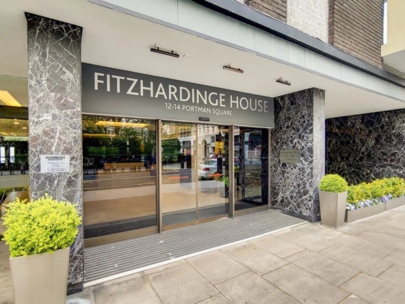 Flat Portman Square in City of Westminster