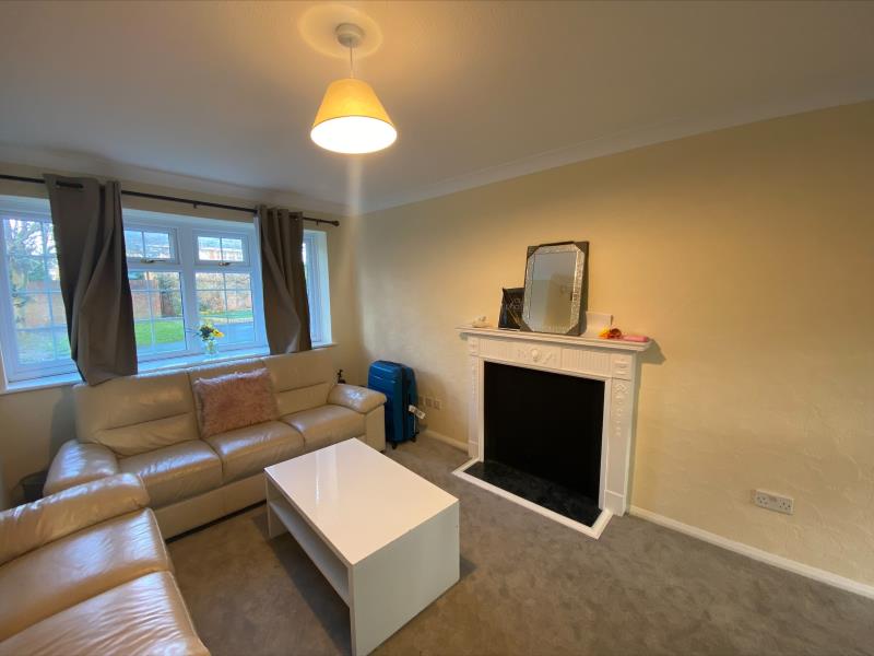 House Delara Way in Woking