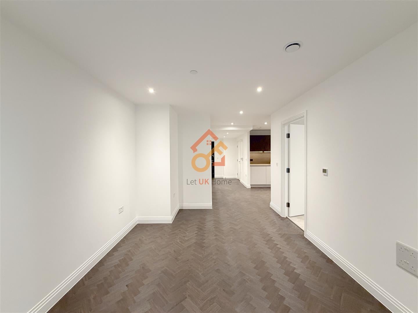 Flat Eden Place in Oxted