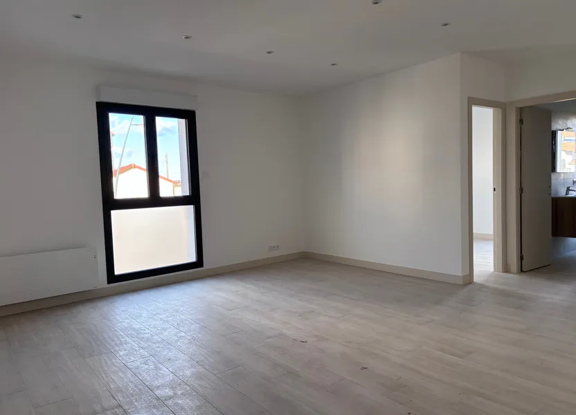 Flat Avenue des Tourterelles in Savigny-sur-Orge