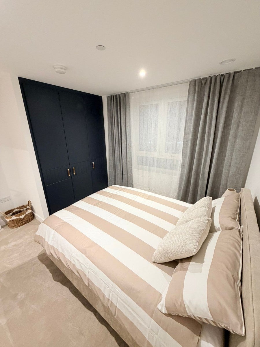 Flat Willow Road in London