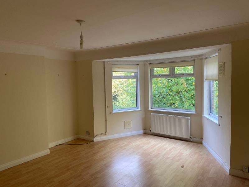 Flat Alexandra Drive in Liverpool