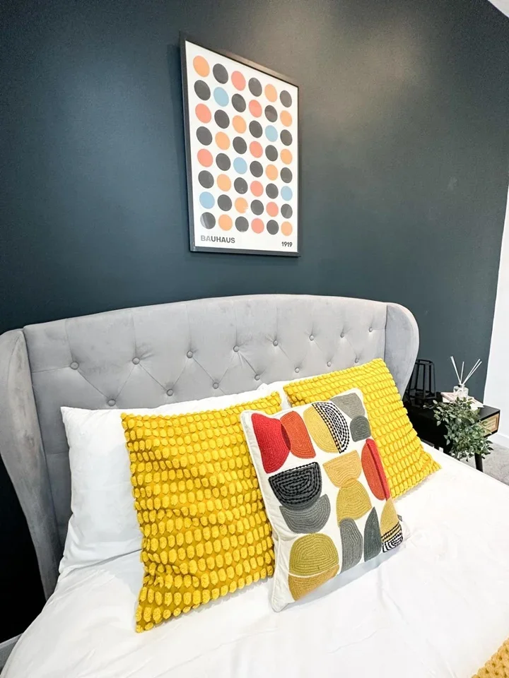 Room Arran Road in Greater London