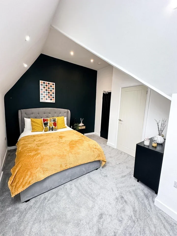 Room Arran Road in Greater London