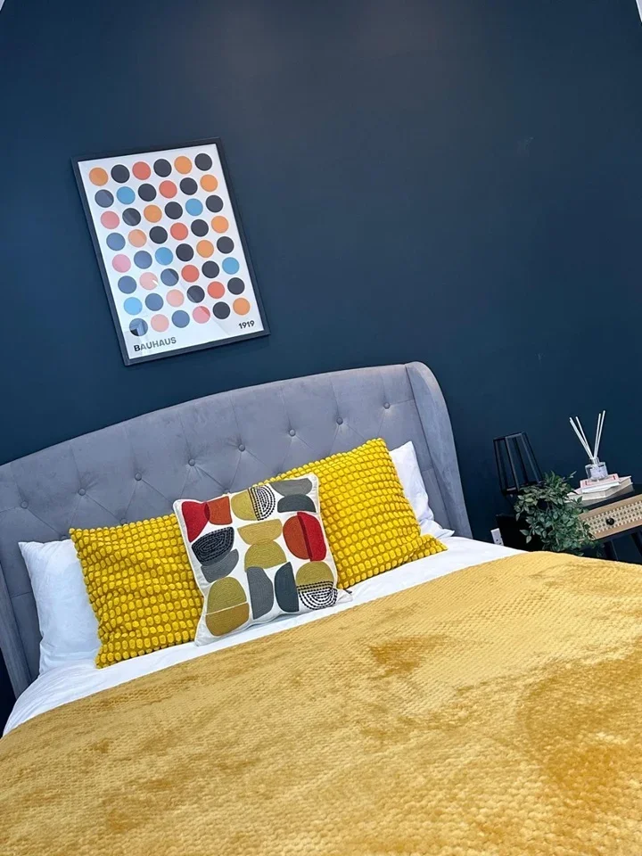Room Arran Road in Greater London