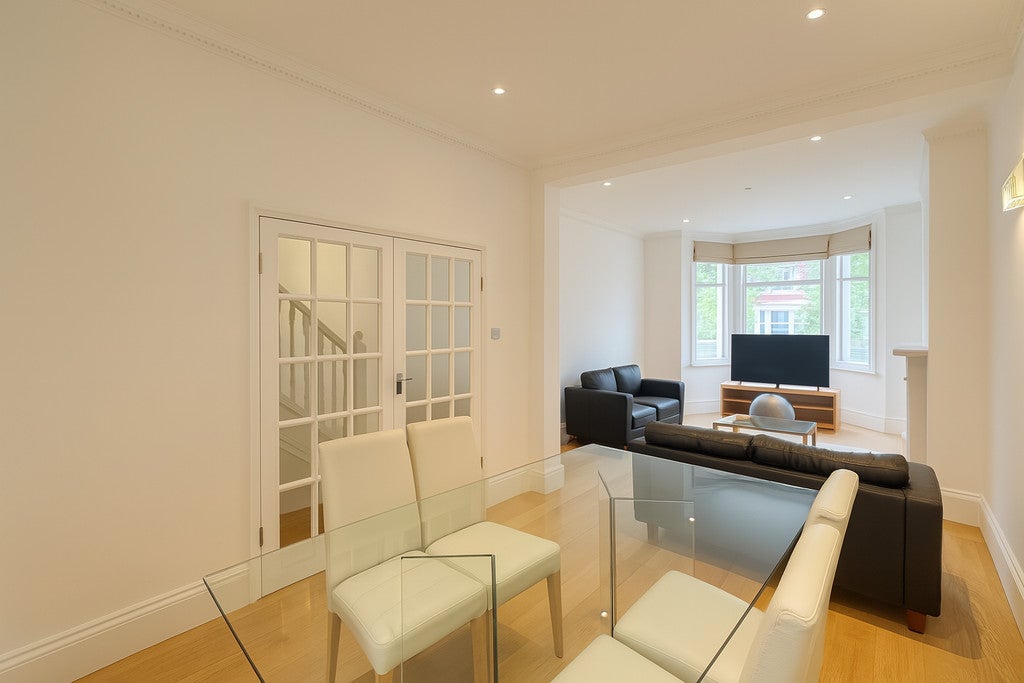House Fawe Park Road in Greater London