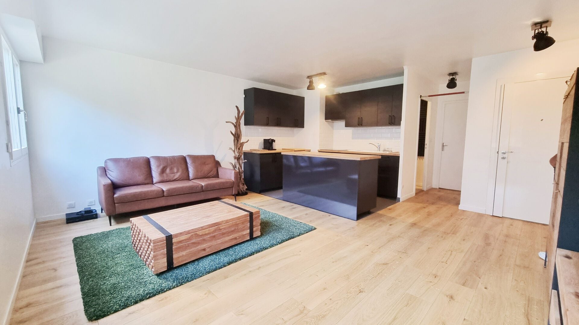 Flat Cours Aquitaine in Boulogne-Billancourt