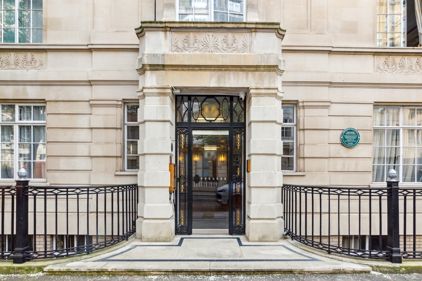 Flat Hallam Street in City of Westminster