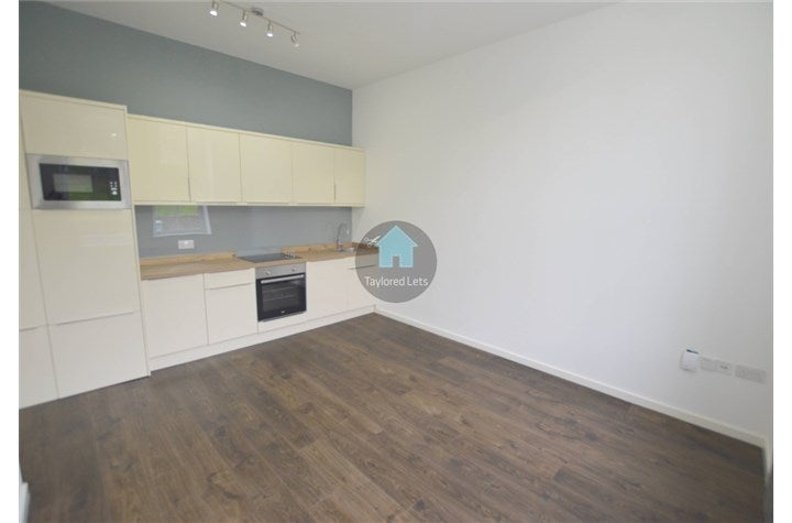 Flat Barlow Lane in Gateshead
