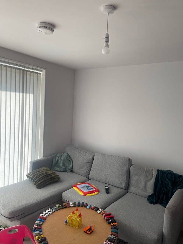 Room Ingram Row in Leeds