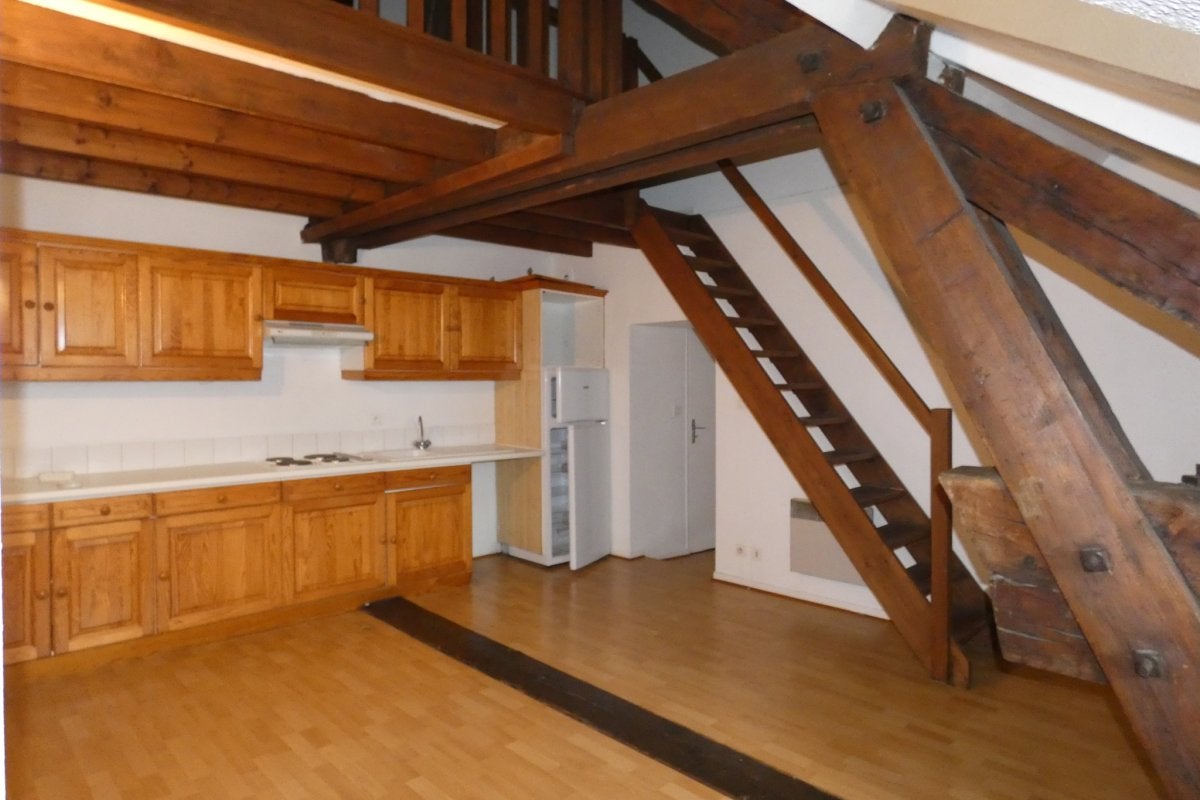 Flat Place Monge in Beaune