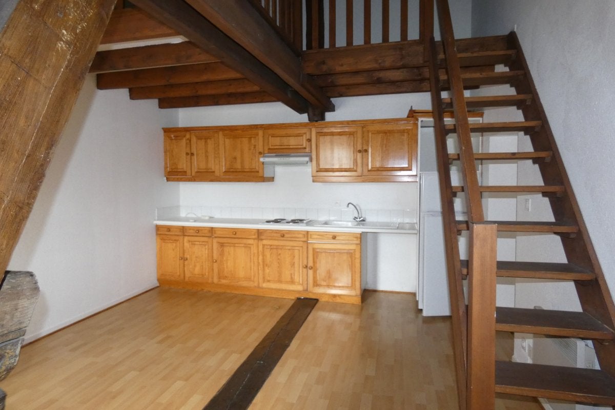 Flat Place Monge in Beaune