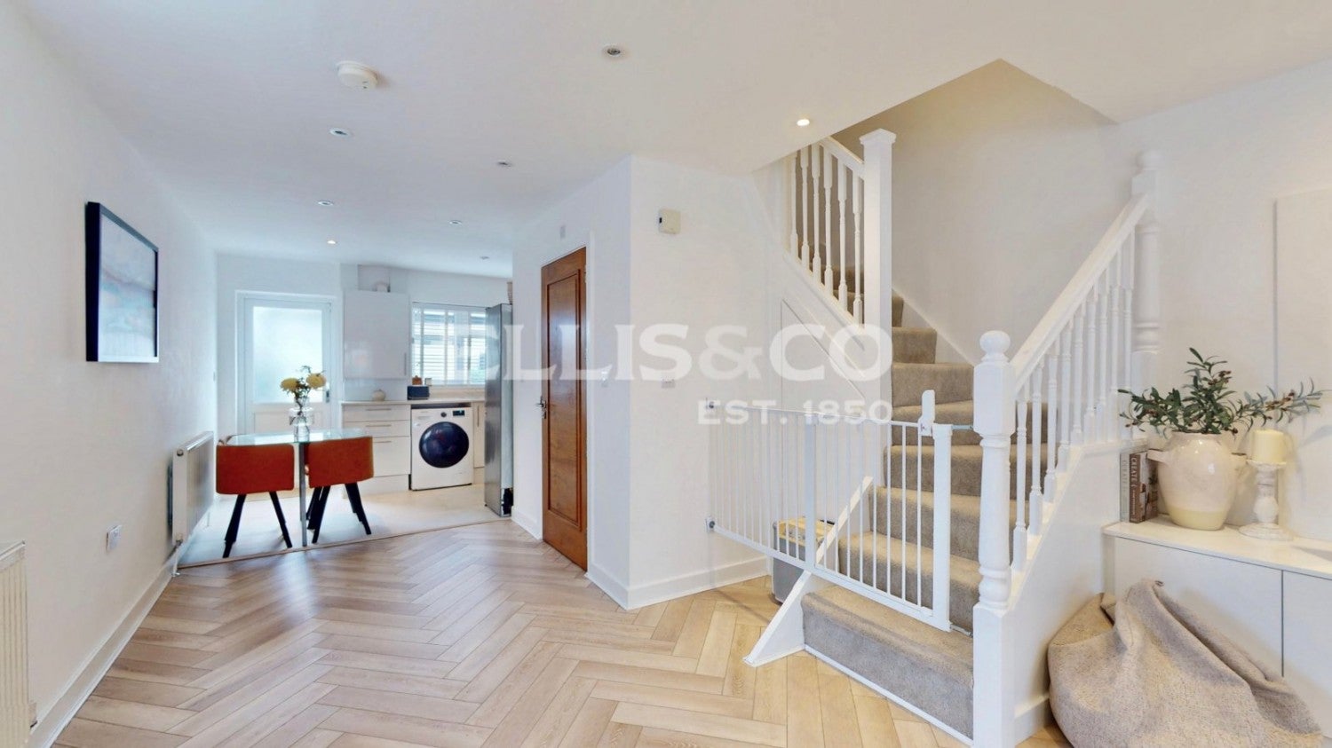 House Locarno Road in Greater London