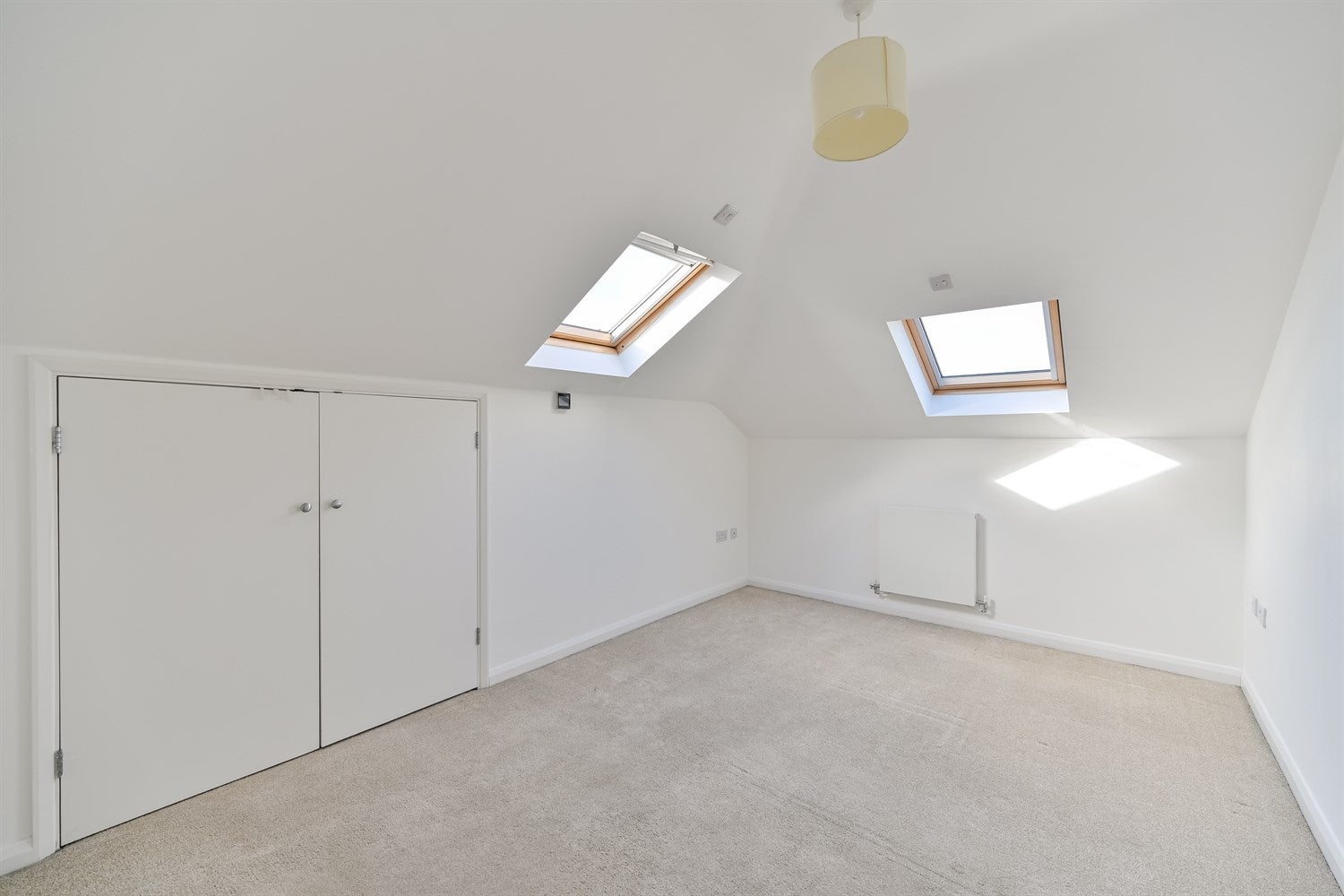 Flat Westcote Road in Reading