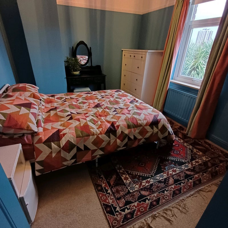 Room Wharrier Street in Newcastle upon Tyne