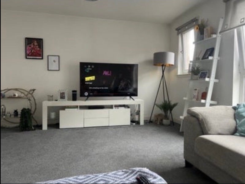 Room Shettleston Road in Glasgow
