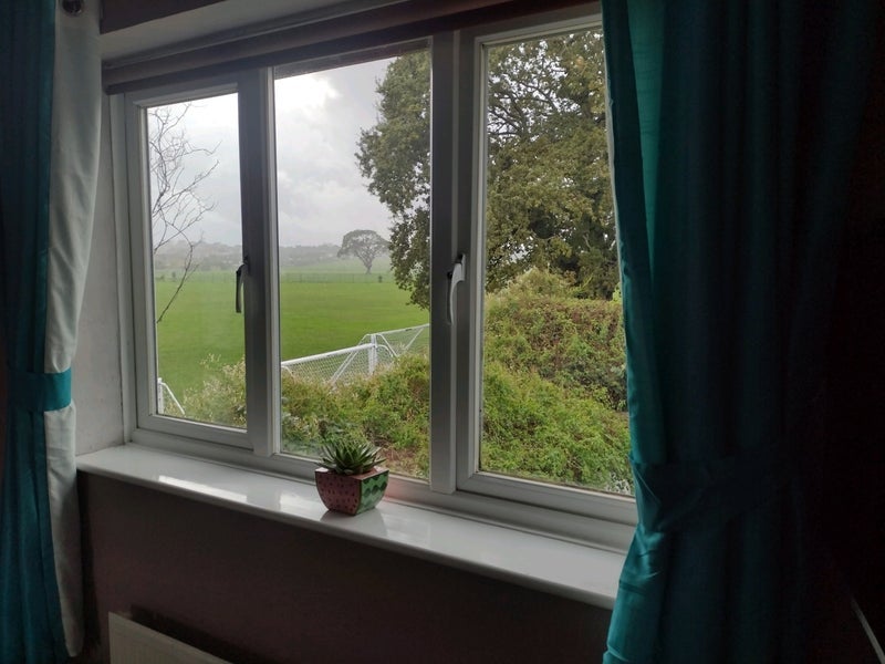 Room Trentham Avenue in Bournemouth