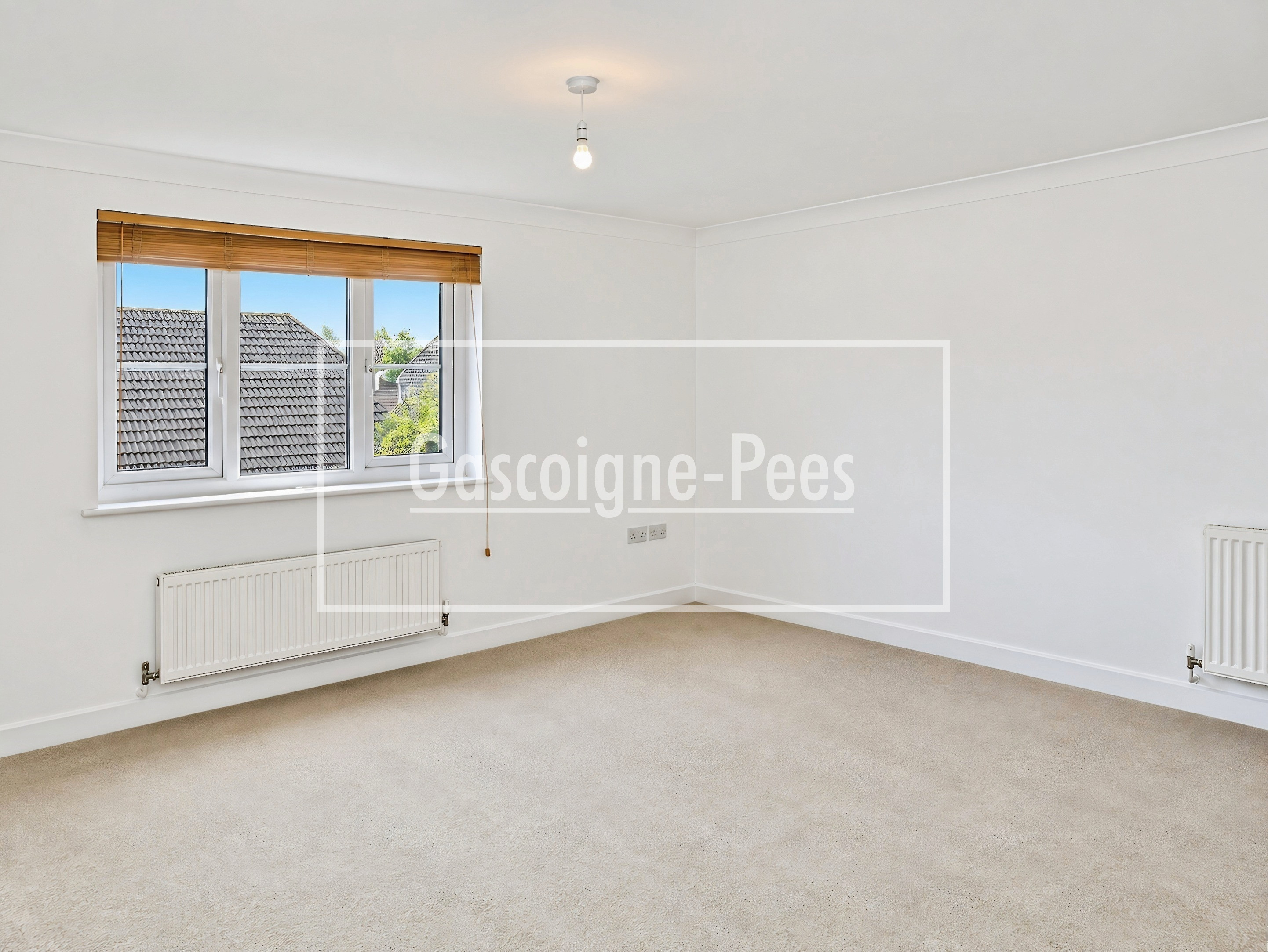 Flat Durlston Road in Greater London