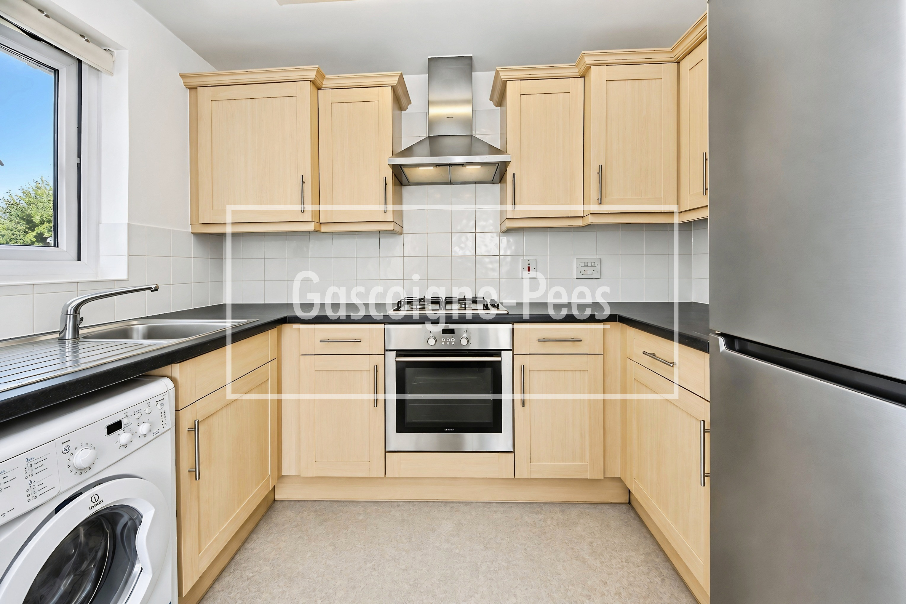 Flat Durlston Road in Greater London