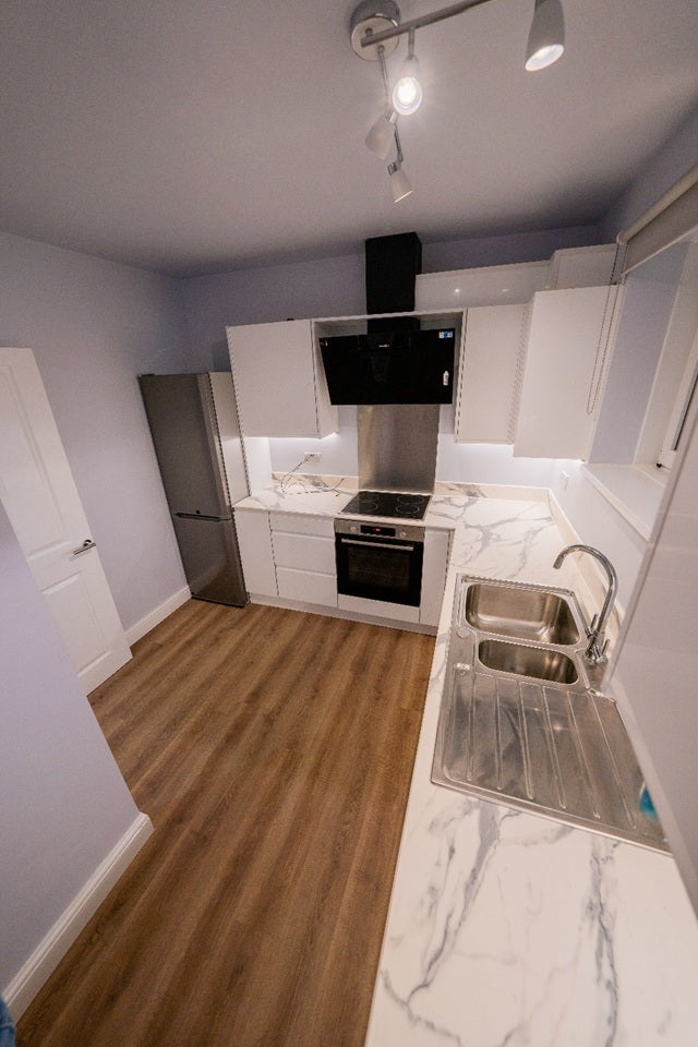 Flat Stanhope Street in Greater London
