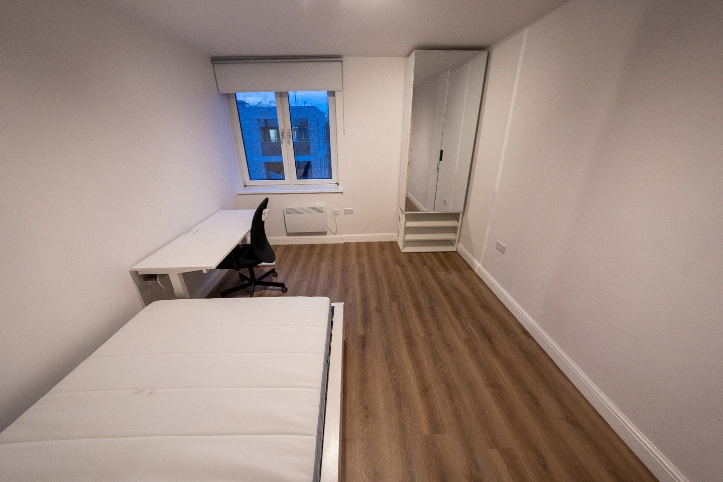 Flat Stanhope Street in Greater London