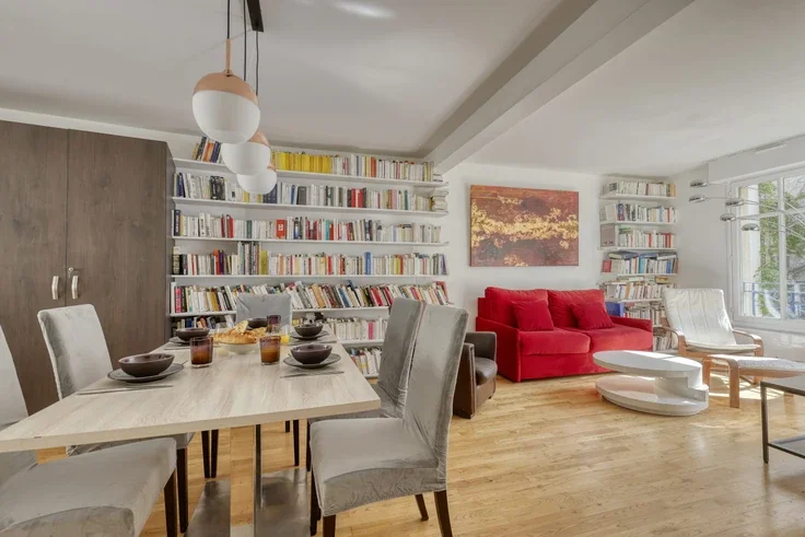 Flat Rue Larrey in Paris