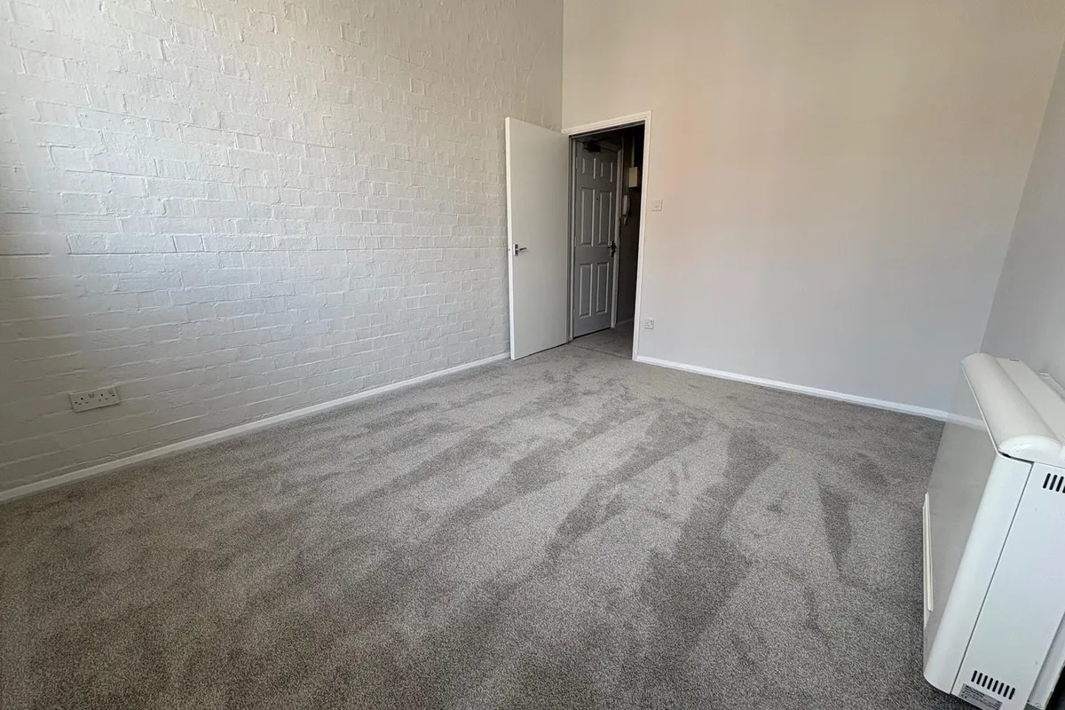 Flat St Giles Street in Northampton