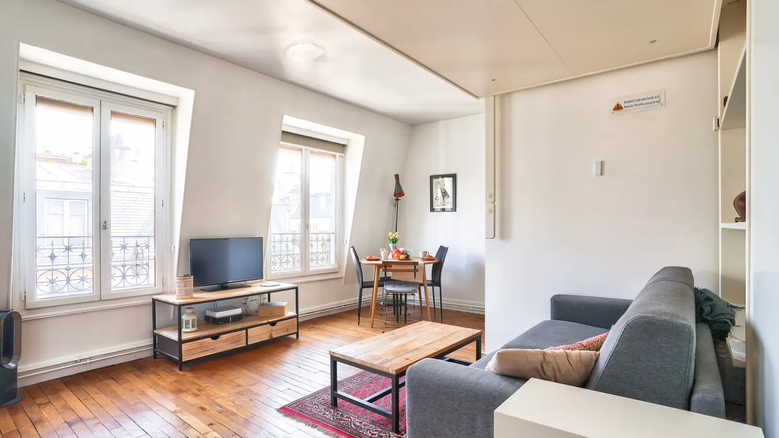 Appartement Rue Oscar Roty à Paris