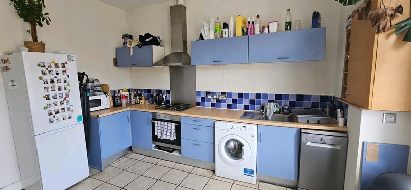 Room Hayter Road in Greater London