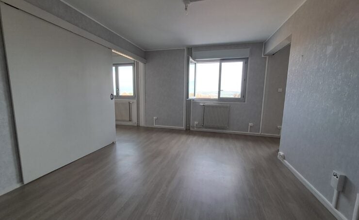 Appartement Rue de la Libération à Combronde