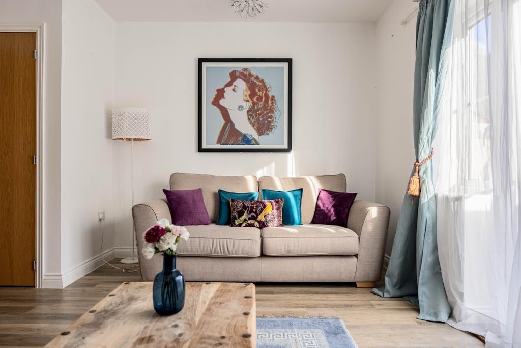 House Oaktree Gardens in Greater London