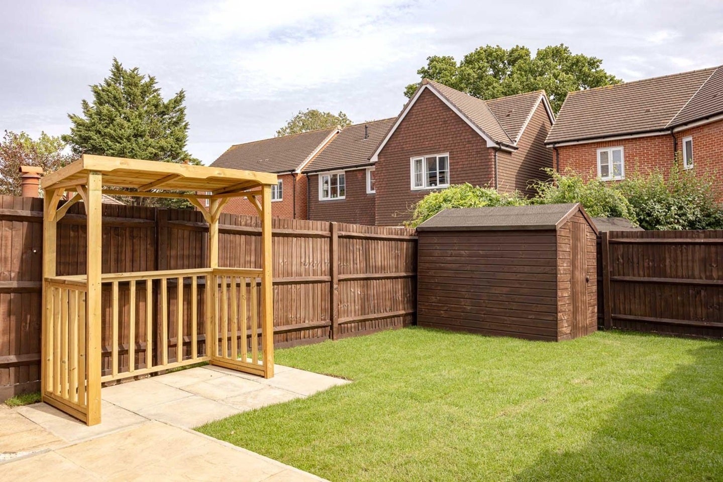 House Oaktree Gardens in Greater London