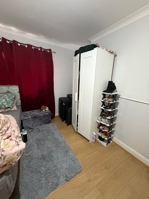 Room Brantley Road in Birmingham