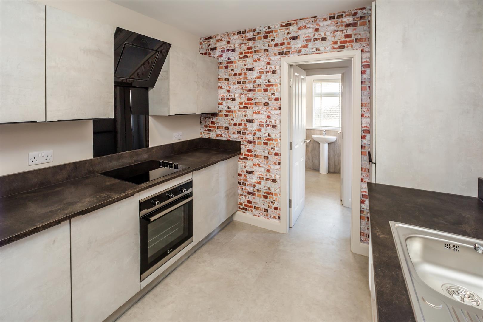 Room Newland Avenue in Hull