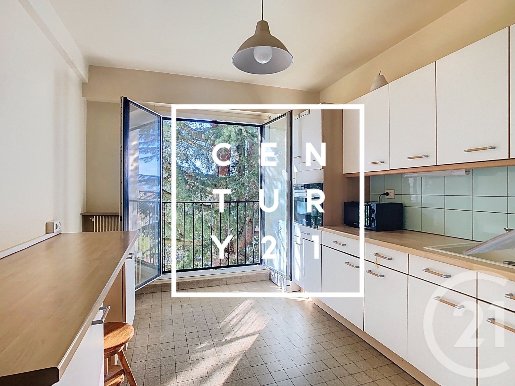 Appartement Place Rabelais à Meudon