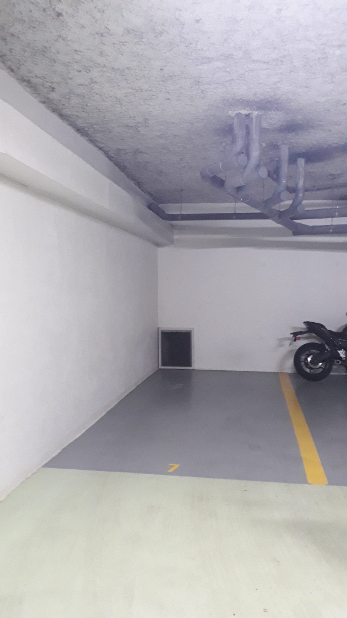 Flat Avenue des Combattants Étrangers Morts Pour la France in Paris