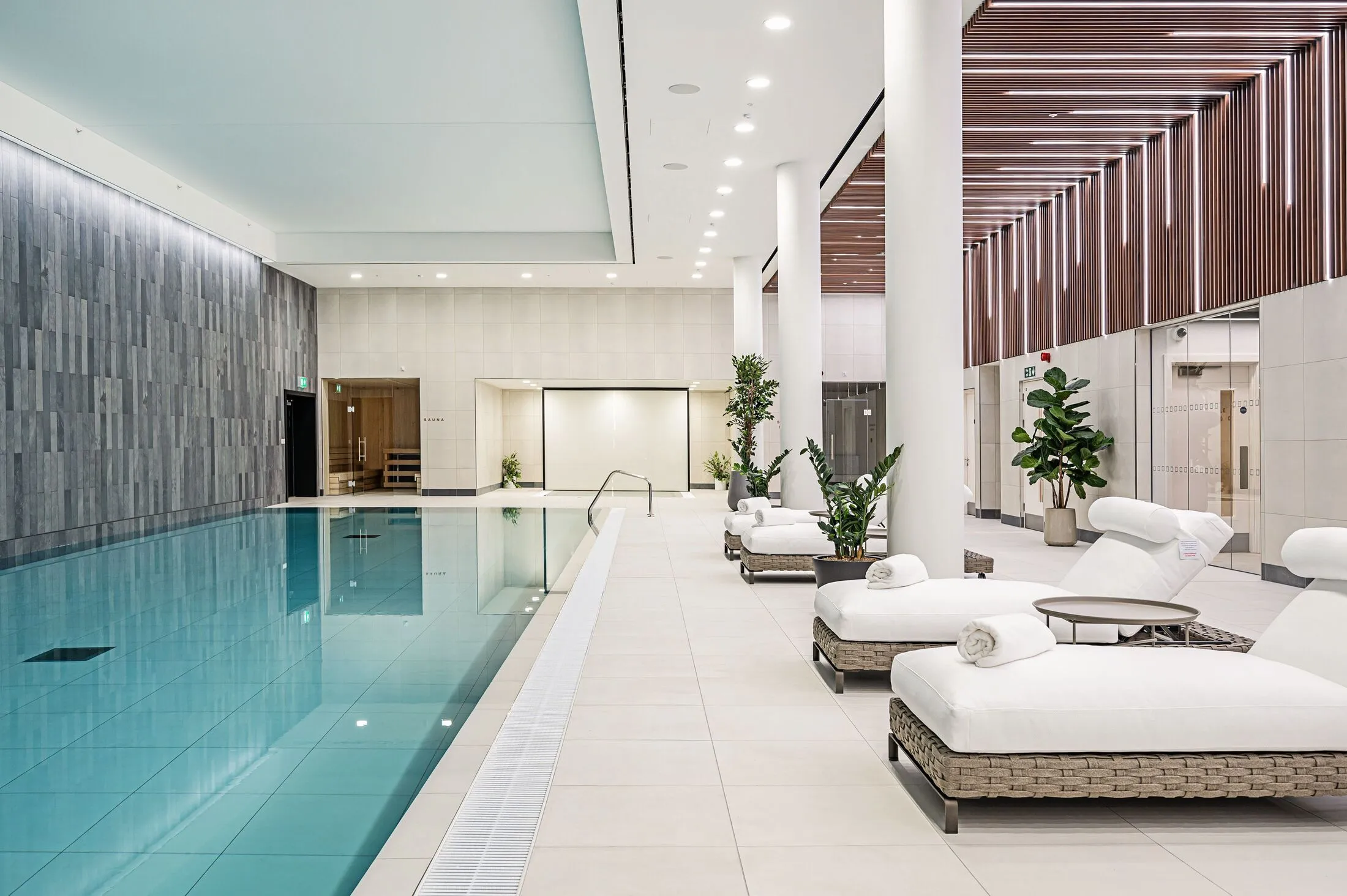 Flat Westfield Avenue in Greater London