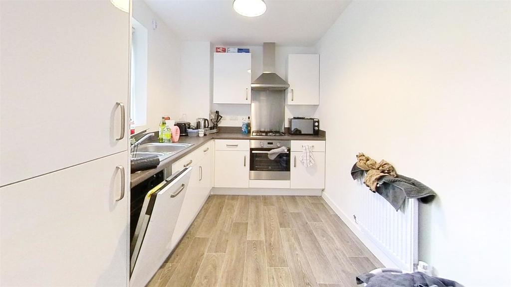 Flat Escelie Way in Birmingham