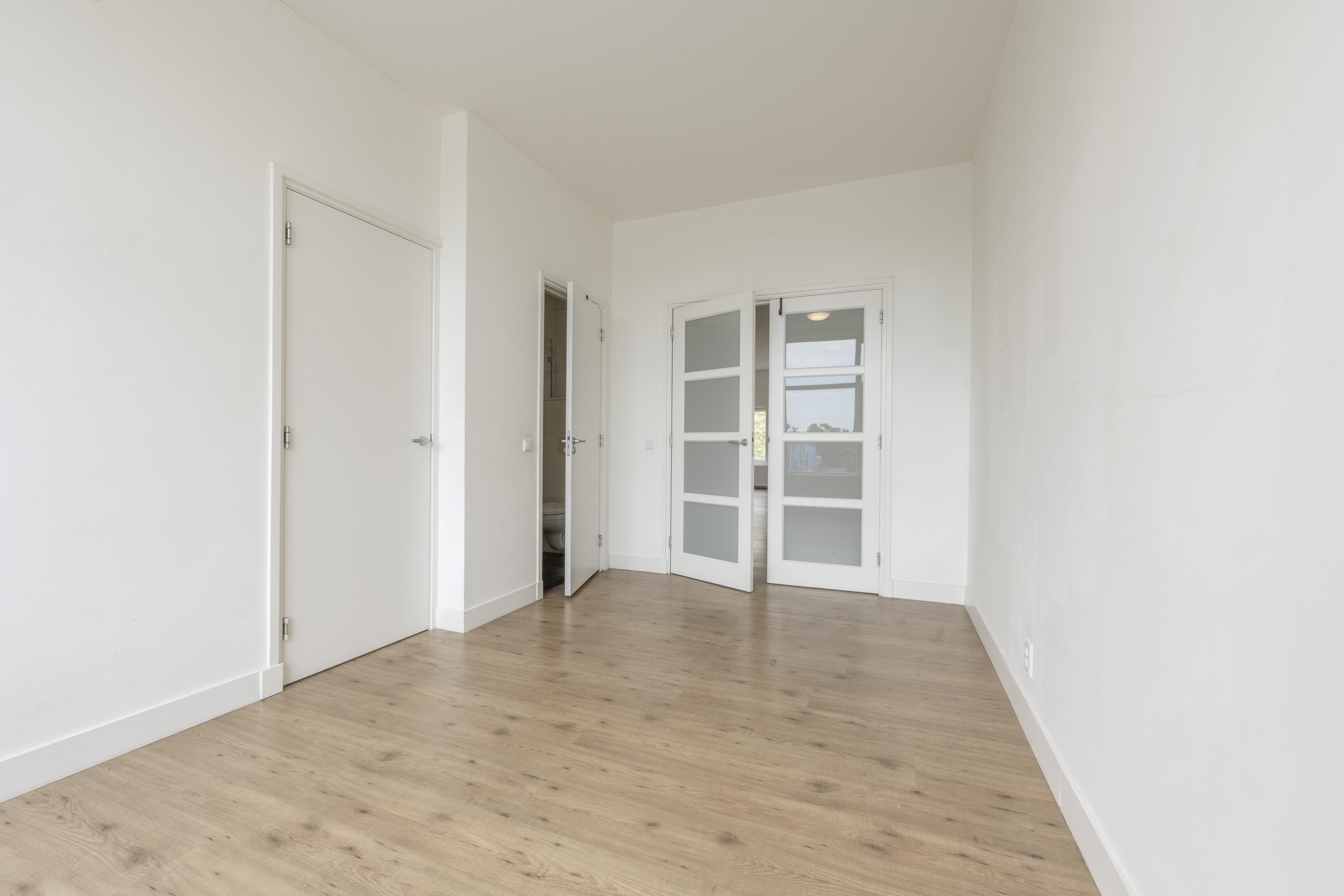 Appartement te koop: Oudedijk 143A-02, Rotterdam