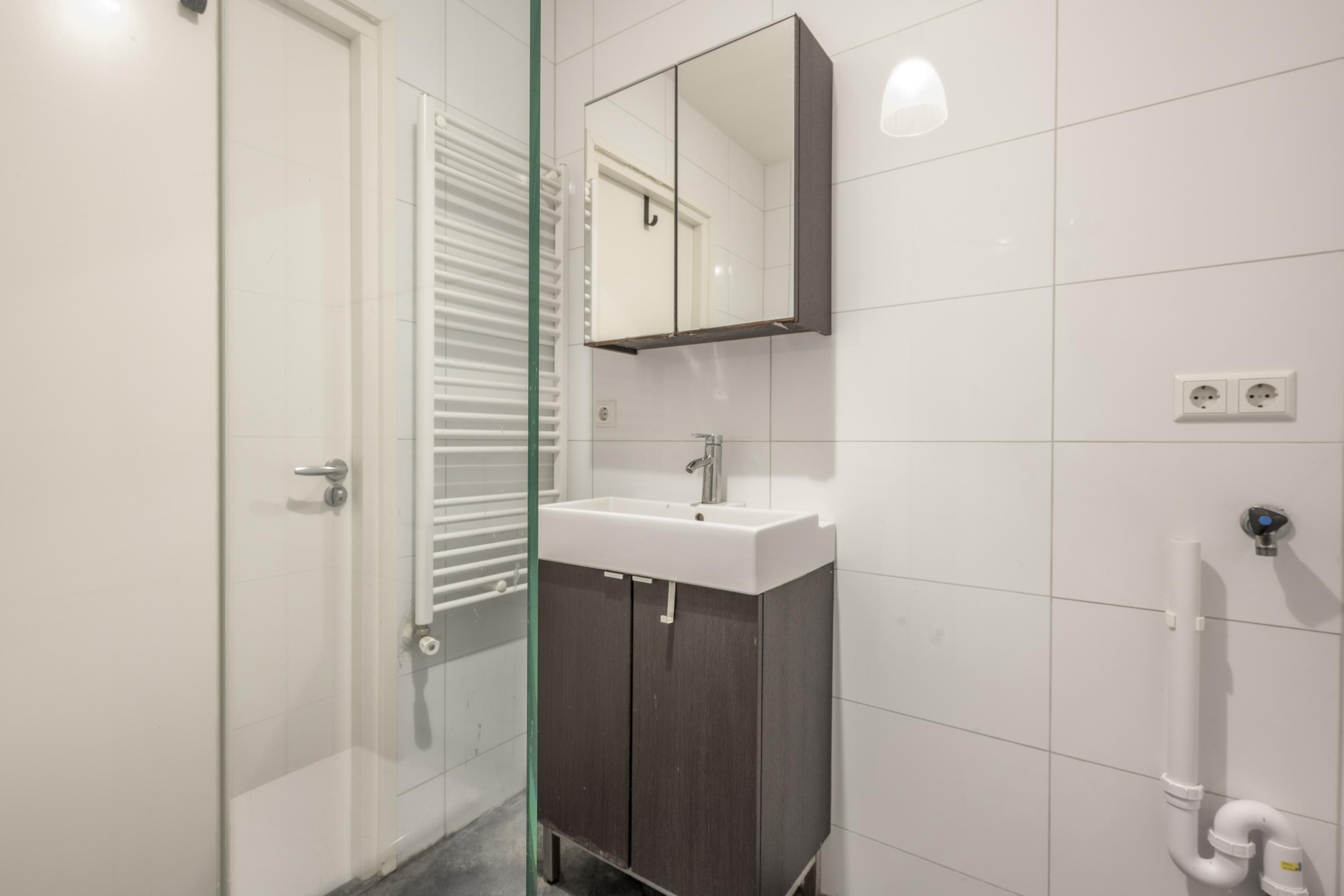 Appartement te koop: Oudedijk 143A-02, Rotterdam